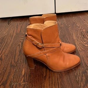 Sezane leather booties with wrap and Buckle detail! Size 37. Very gently worn.